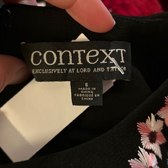 Context -Lord and Taylor size 6 black dress‎ with flowers (2092) - Picture 3 of 5